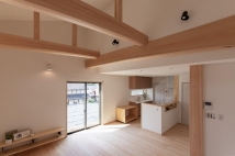 “暮らす”を丁寧に楽しむ、木の住まい