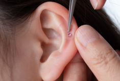 <木のお部屋>★耳つぼジュエリー★